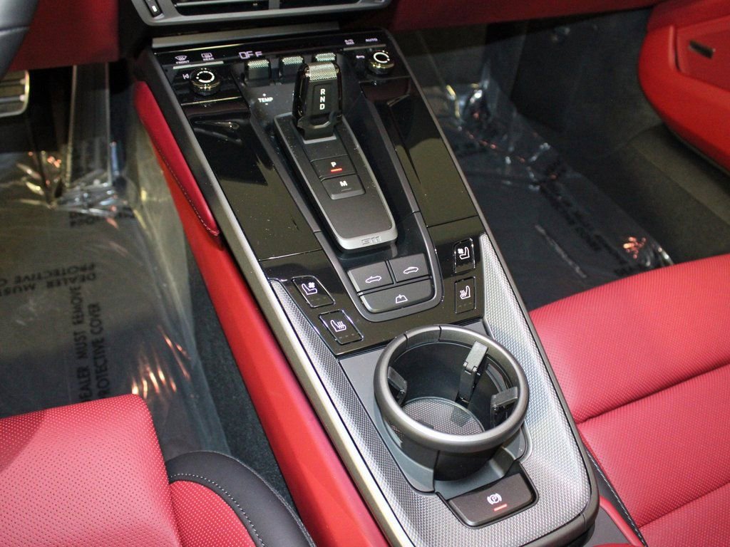 Used 2026 Porsche 911 Carrera image 33