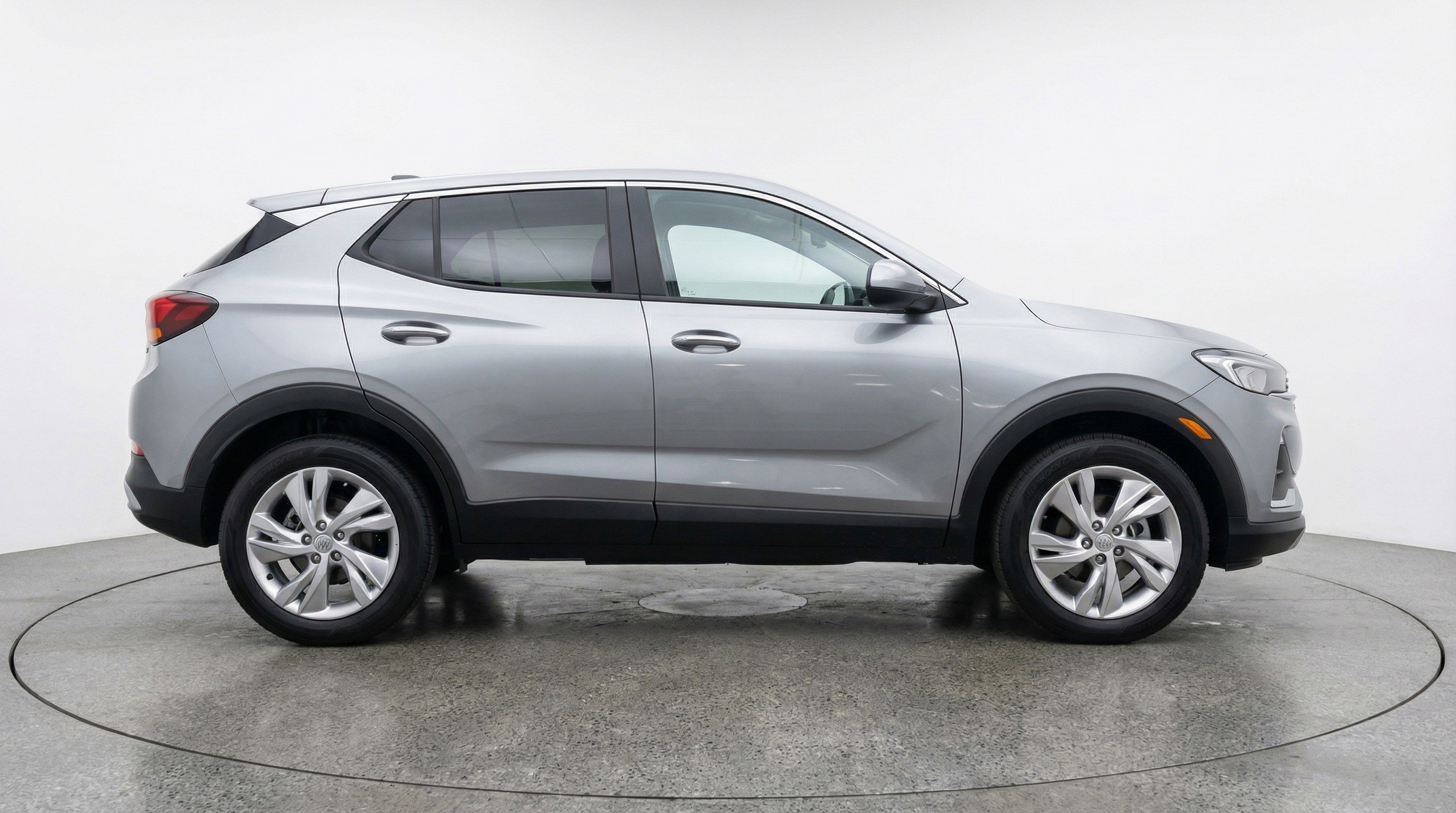 Used 2025 Buick Encore GX Preferred image 11