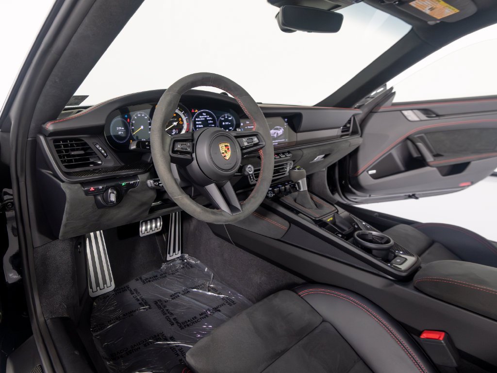 Used 2022 Porsche 911 GT3 RWD image 11
