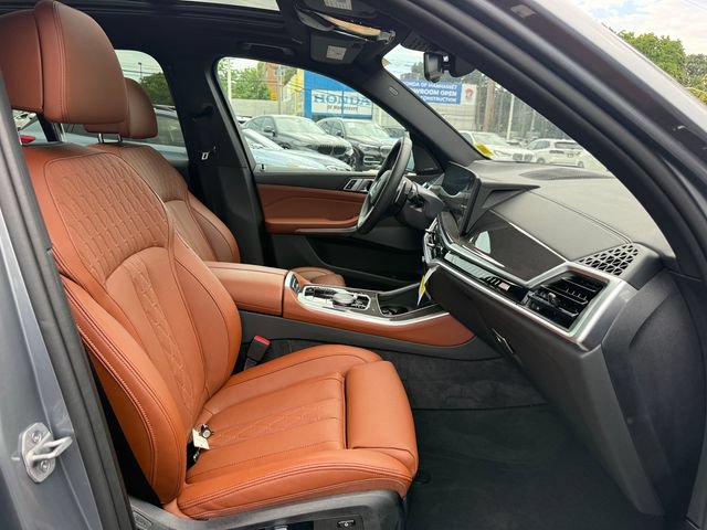 Certified 2024 BMW X5 M60i w/ Parking Assistance Package AWD/4WD image 28