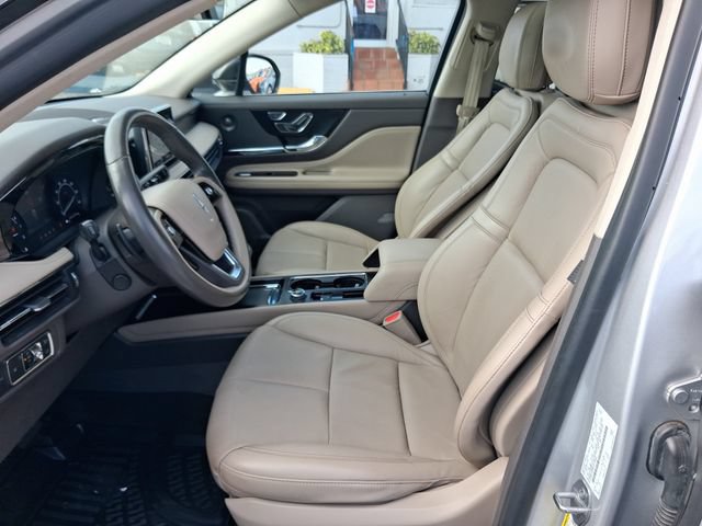 Used 2020 Lincoln Corsair Reserve FWD image 12