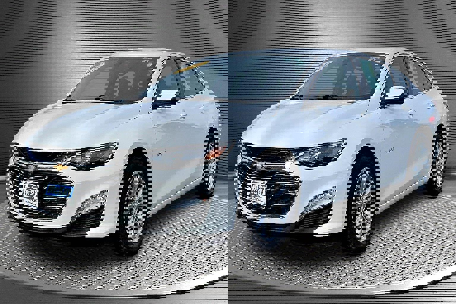 Used 2022 Chevrolet Malibu LT image 3