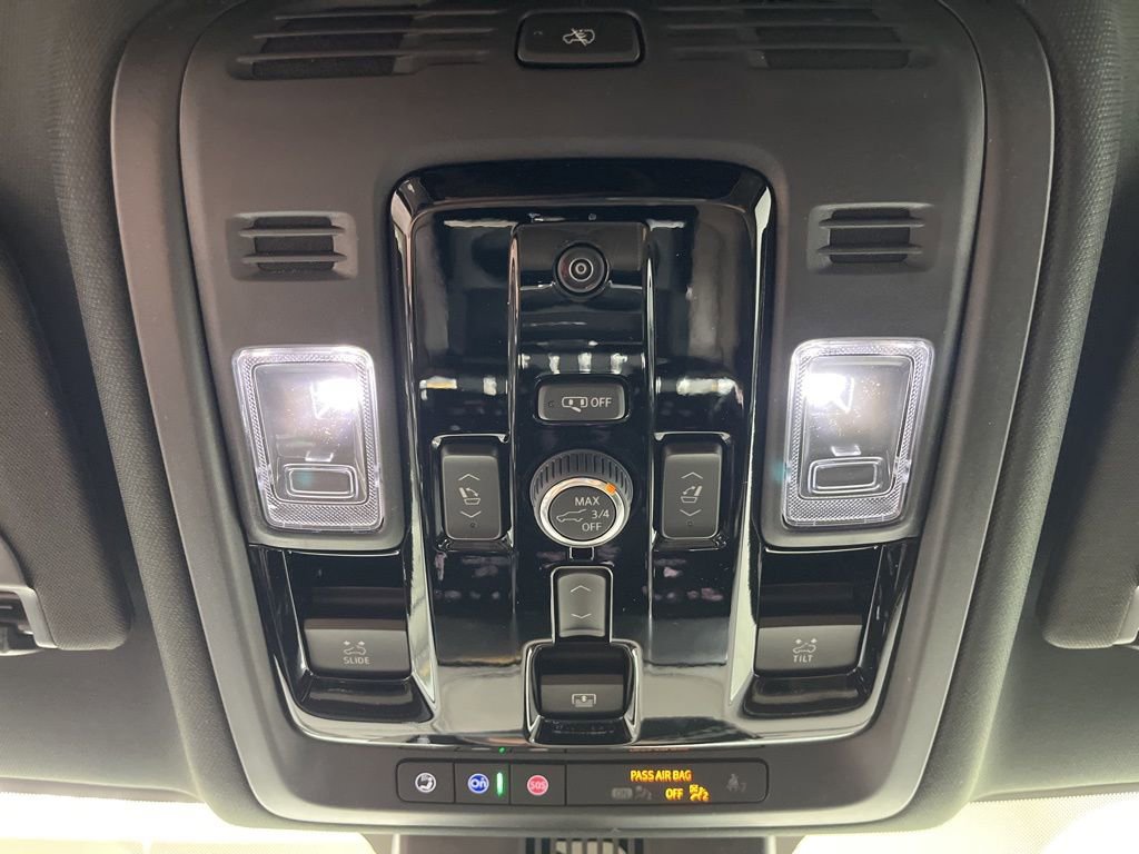 New 2026 GMC Yukon XL Denali Ultimate AWD/4WD image 24
