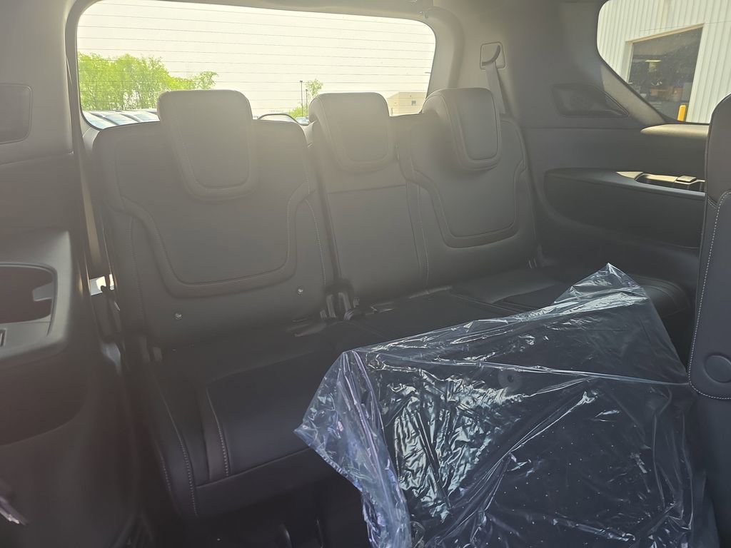New 2025 Nissan Armada SL w/ Captain's Chari Seat Package image 34
