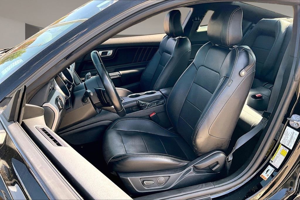 Used 2019 Ford Mustang GT Premium w/ Ford Safe & Smart Package RWD image 27
