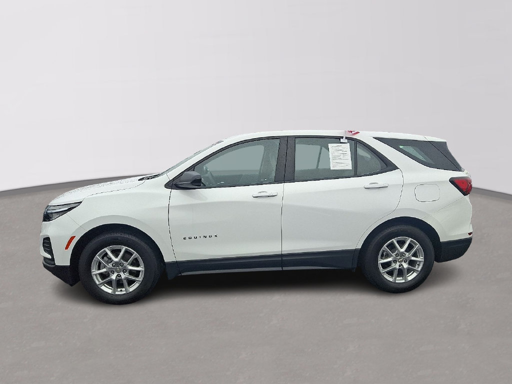 Certified 2024 Chevrolet Equinox LS w/ Driver Confidence II Package FWD image 7