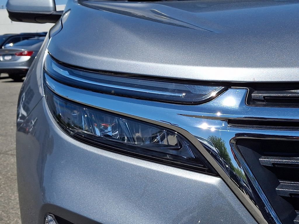 Certified 2023 Chevrolet Equinox LT AWD/4WD image 9