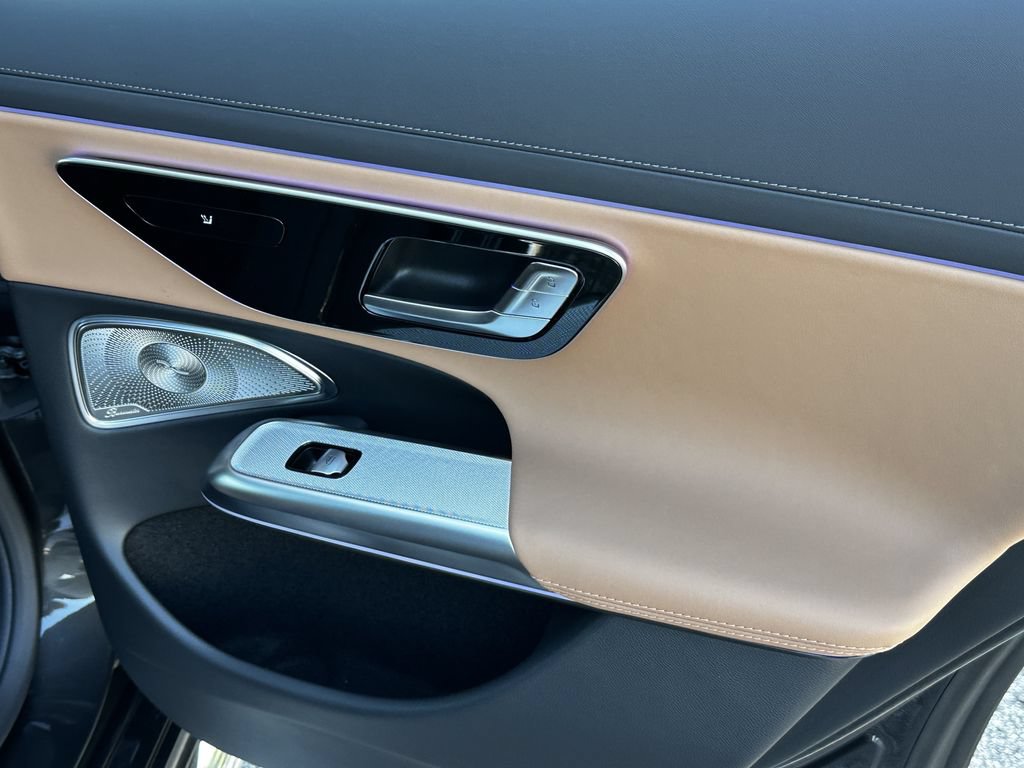 New 2026 Mercedes-Benz E 53 AMG e 4MATIC Wagon image 17