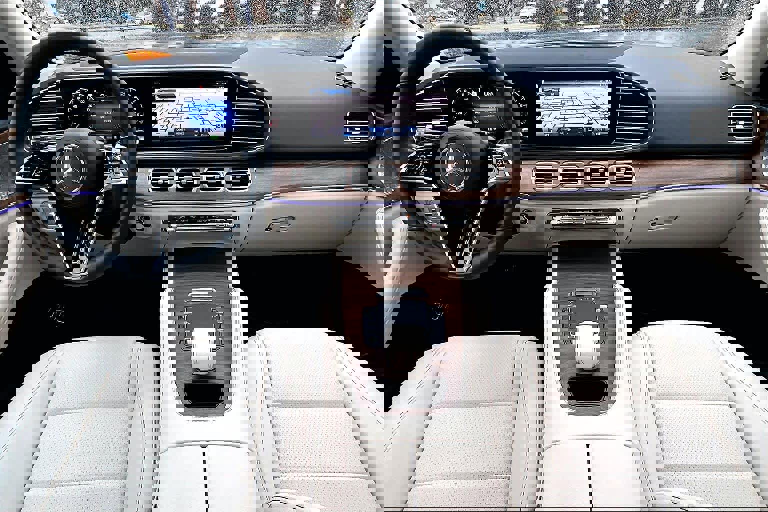 Used 2025 Mercedes-Benz GLE 450e 4MATIC image 16