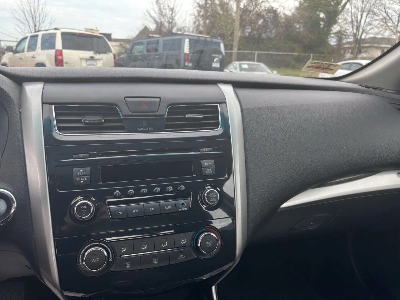 Used 2015 Nissan Altima 2.5 S w/ Power Driver Seat Package FWD image 3