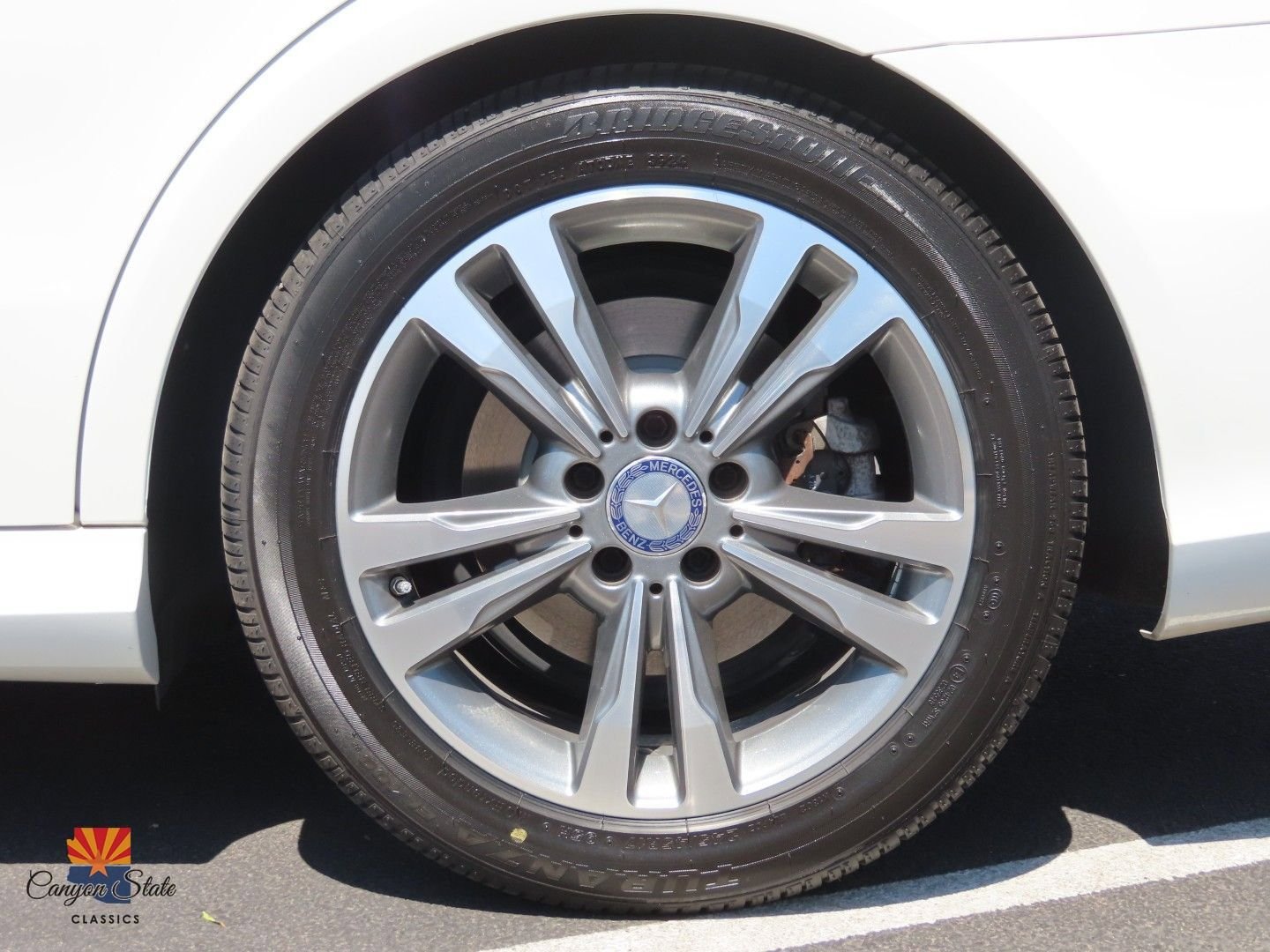 Used 2014 Mercedes-Benz E 250 BlueTEC 4MATIC Sedan image 20