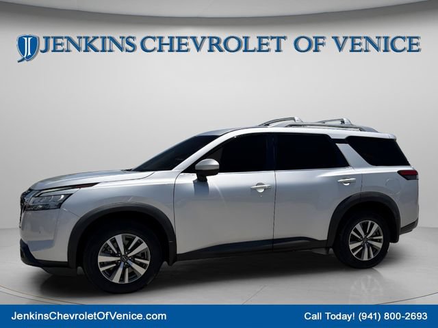 Used 2022 Nissan Pathfinder SL FWD image 10