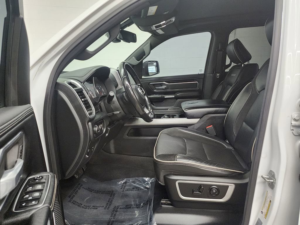 Used 2020 RAM 1500 Laramie w/ Sport Appearance Package image 12
