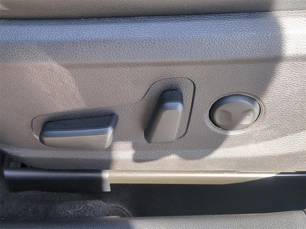 Used 2020 Kia Optima S image 22