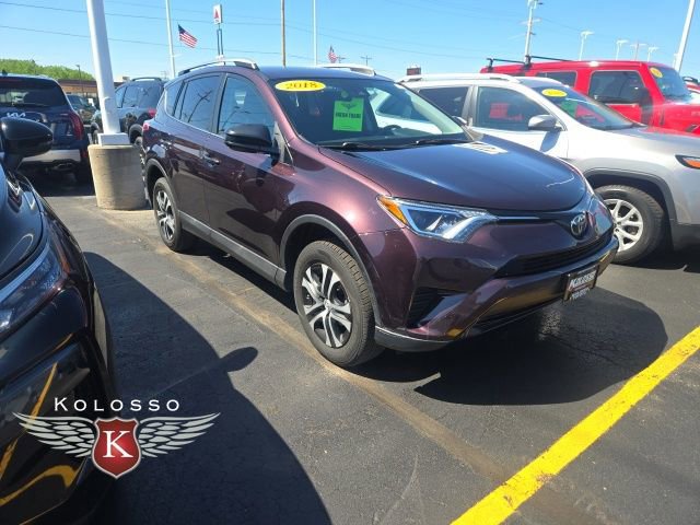 Used 2018 Toyota RAV4 LE w/ All Weather Liner Package FWD image 1