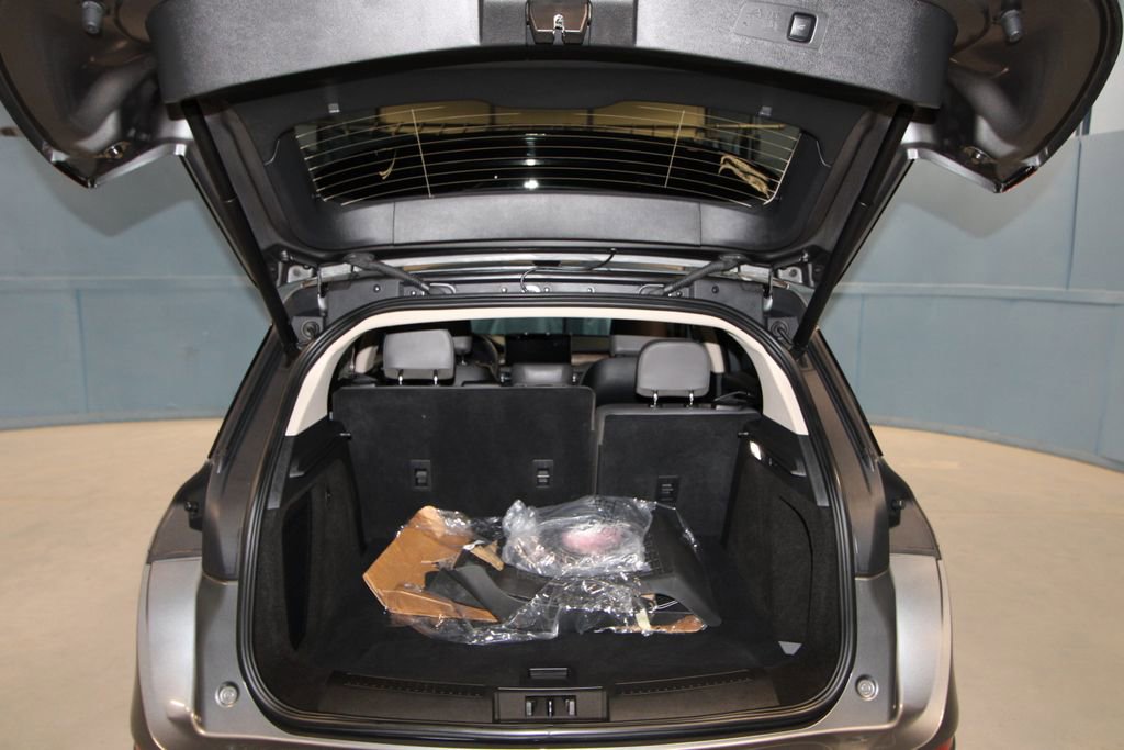 Used 2024 Lincoln Corsair Grand Touring w/ Equipment Group 301A image 40