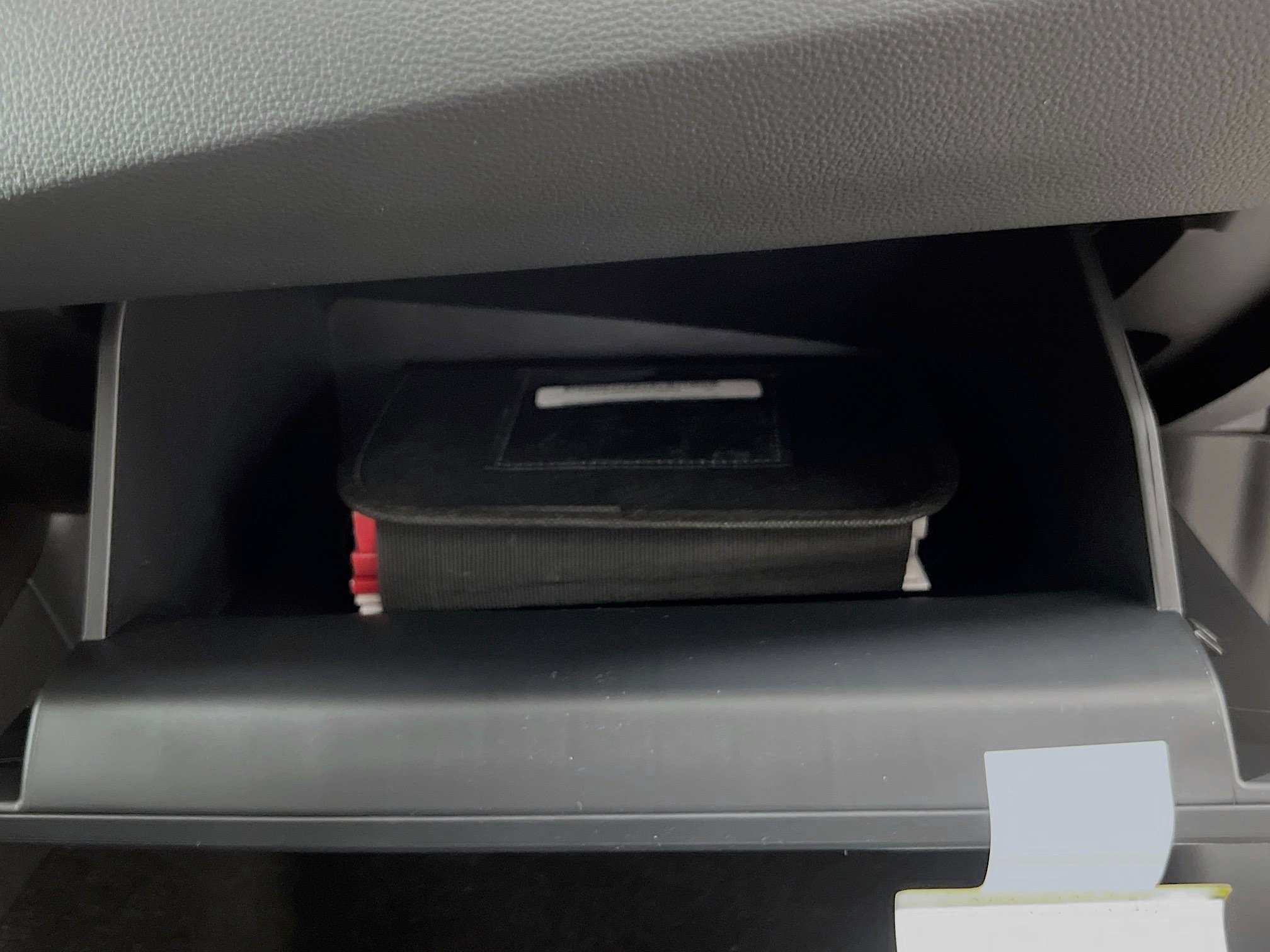 Used 2025 Toyota Corolla LE image 34