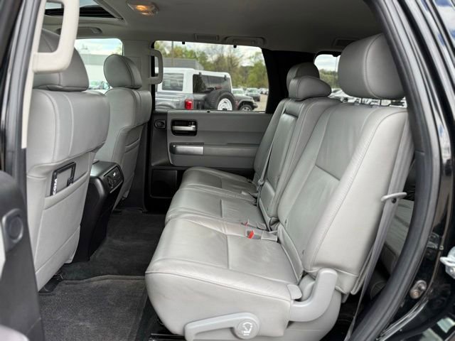 Used 2018 Toyota Sequoia Limited AWD/4WD image 19