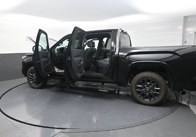 Used 2026 Toyota Tundra Platinum AWD/4WD image 43
