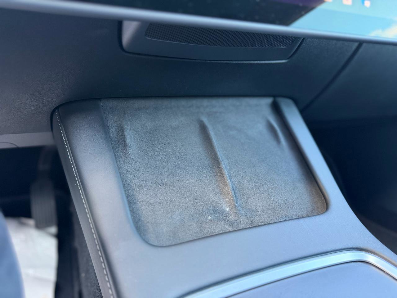 Used 2023 Tesla Model 3 Standard Range image 23