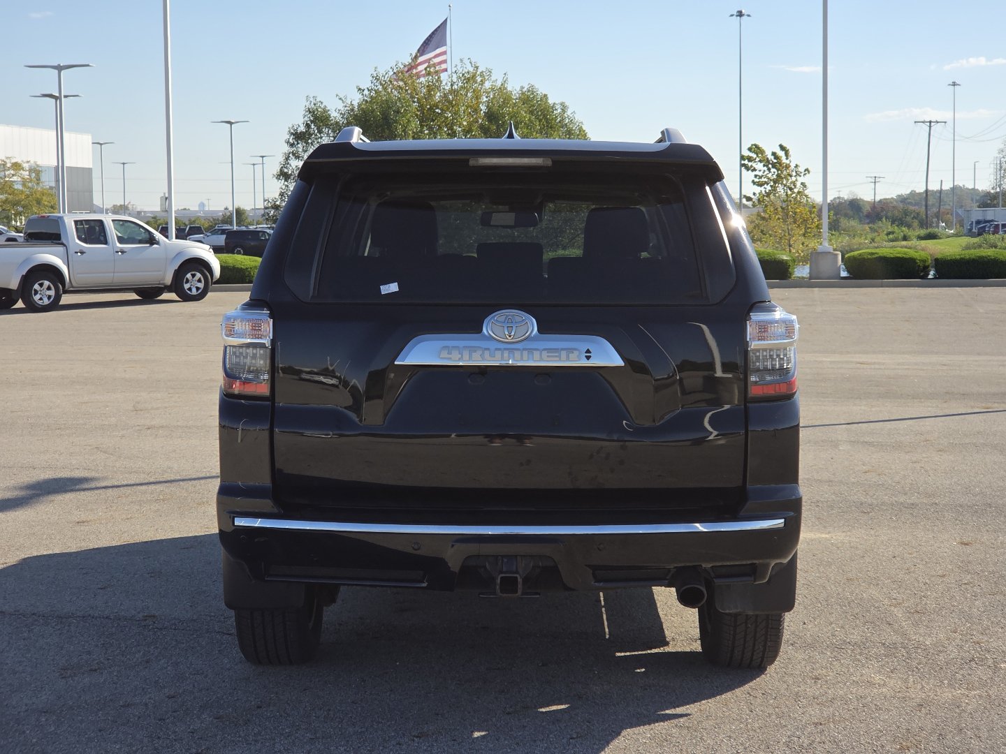 Used 2023 Toyota 4Runner Limited AWD/4WD image 16