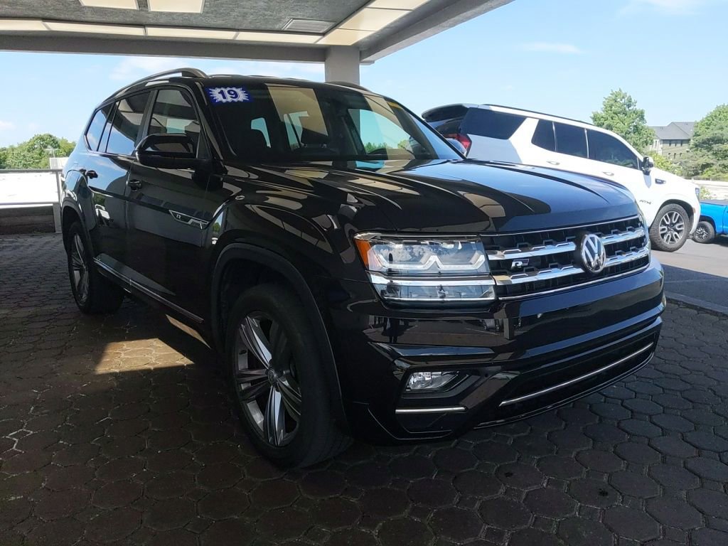 Used 2019 Volkswagen Atlas SE w/ Towing Package AWD/4WD image 4