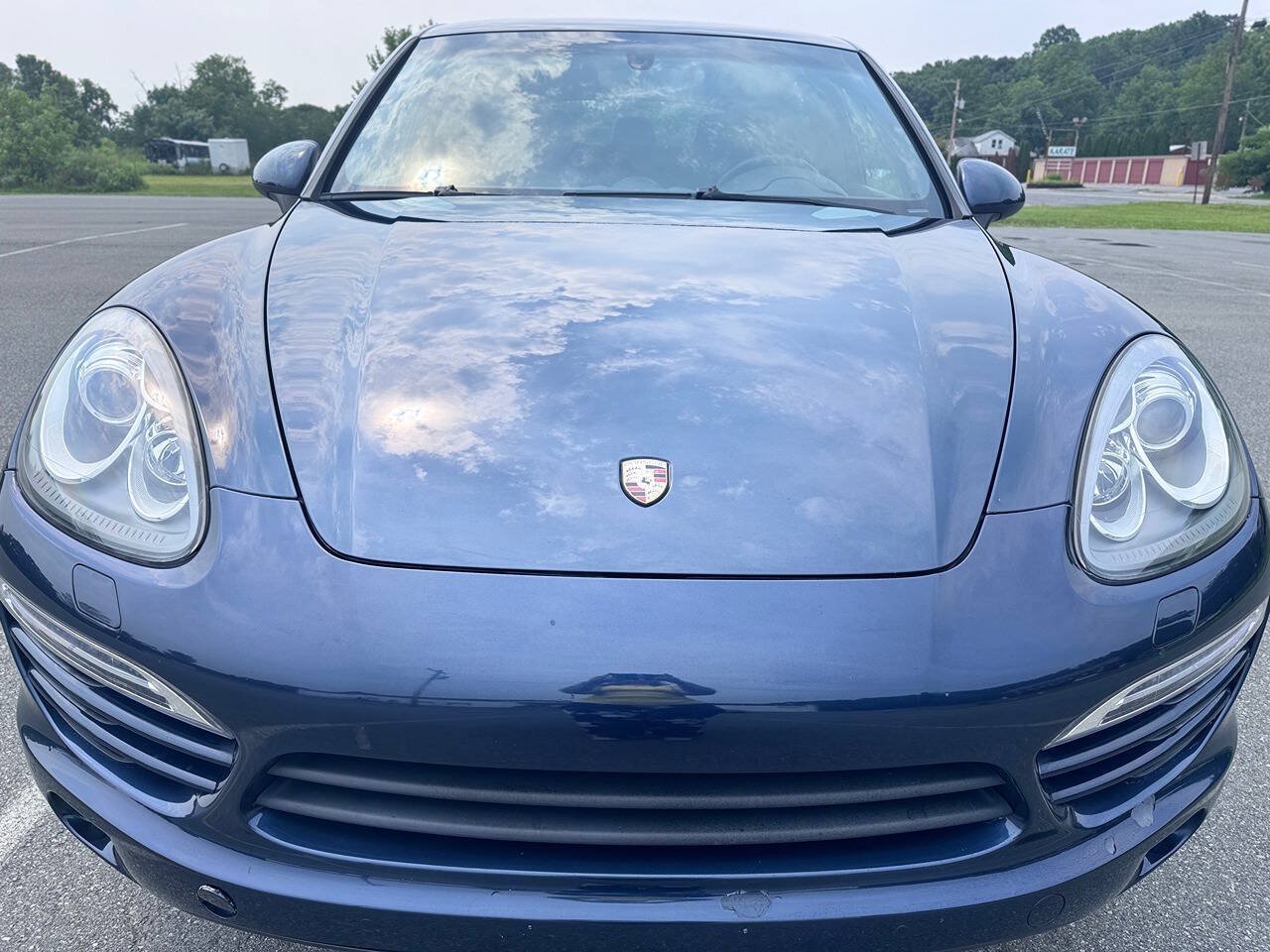 Used 2013 Porsche Cayenne Diesel AWD/4WD image 2