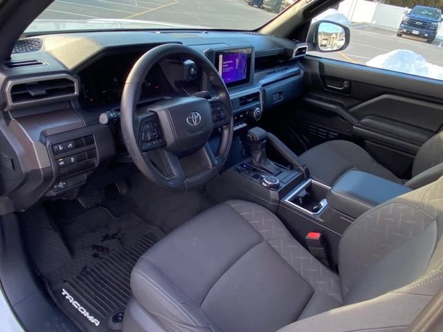 Used 2024 Toyota Tacoma SR5 AWD/4WD image 11