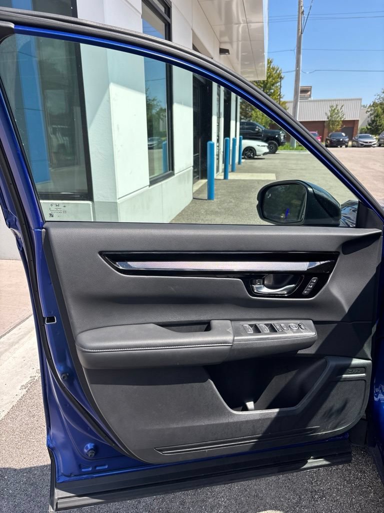 Used 2025 Honda CR-V EX-L image 24