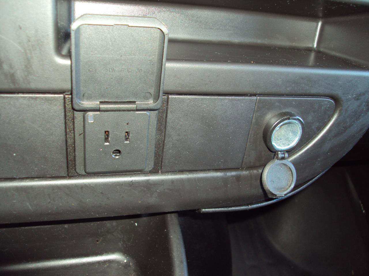 Used 2019 Chevrolet Express 3500 LS RWD image 22