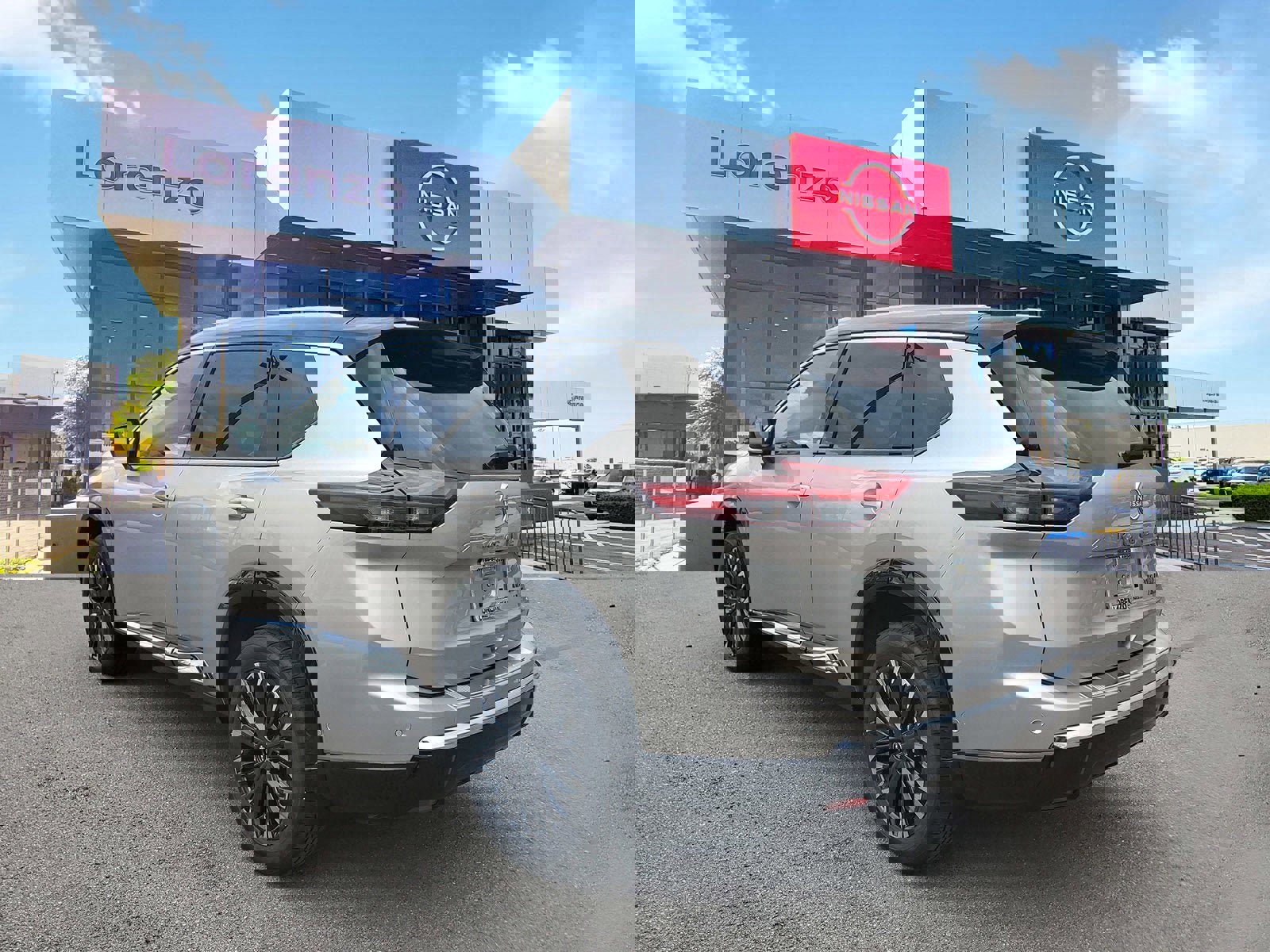 New 2026 Nissan Rogue Platinum image 6