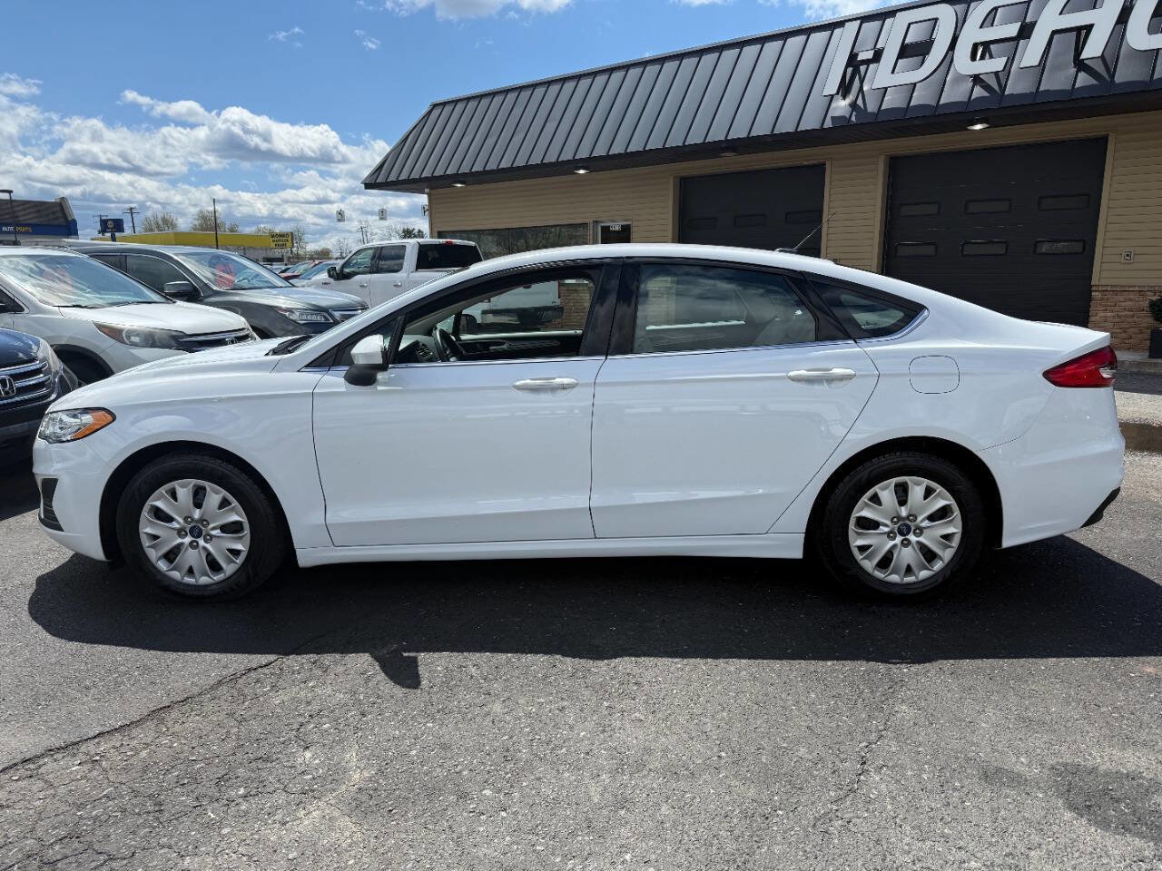 Used 2019 Ford Fusion S image 8