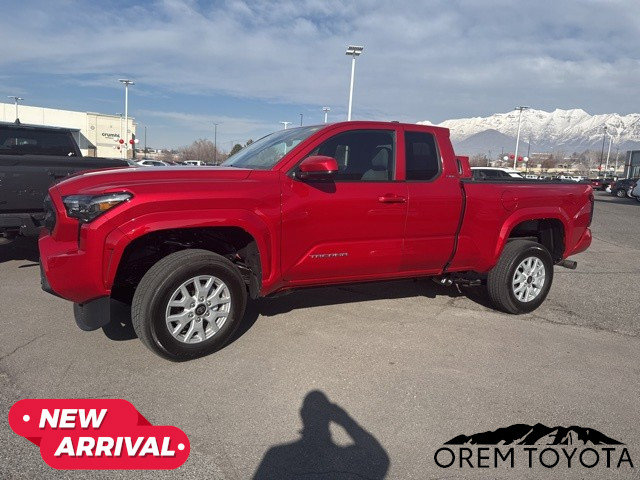 Used 2025 Toyota Tacoma SR5 image 21