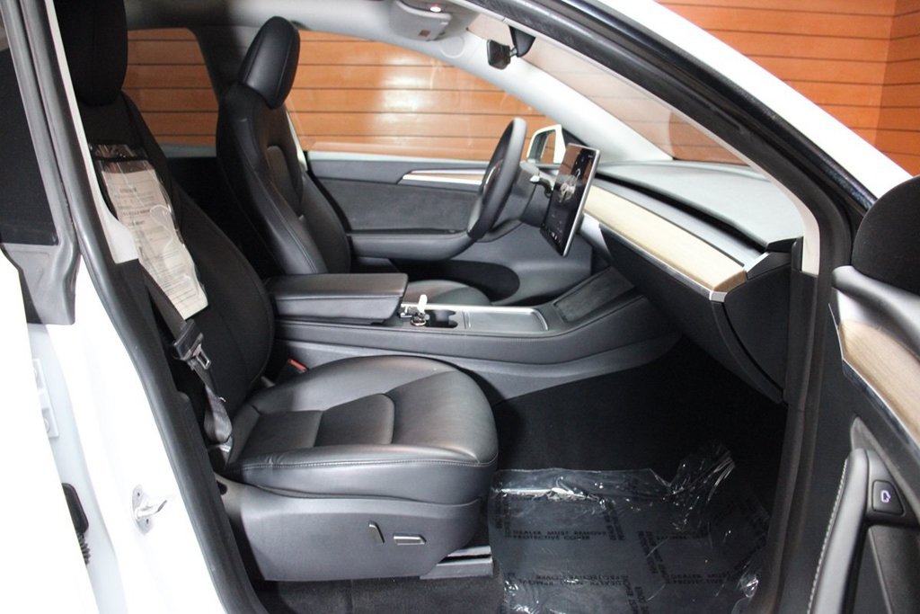 Used 2023 Tesla Model Y Long Range AWD/4WD image 17