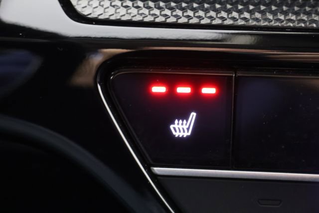 Used 2025 Honda CR-V EX-L image 16