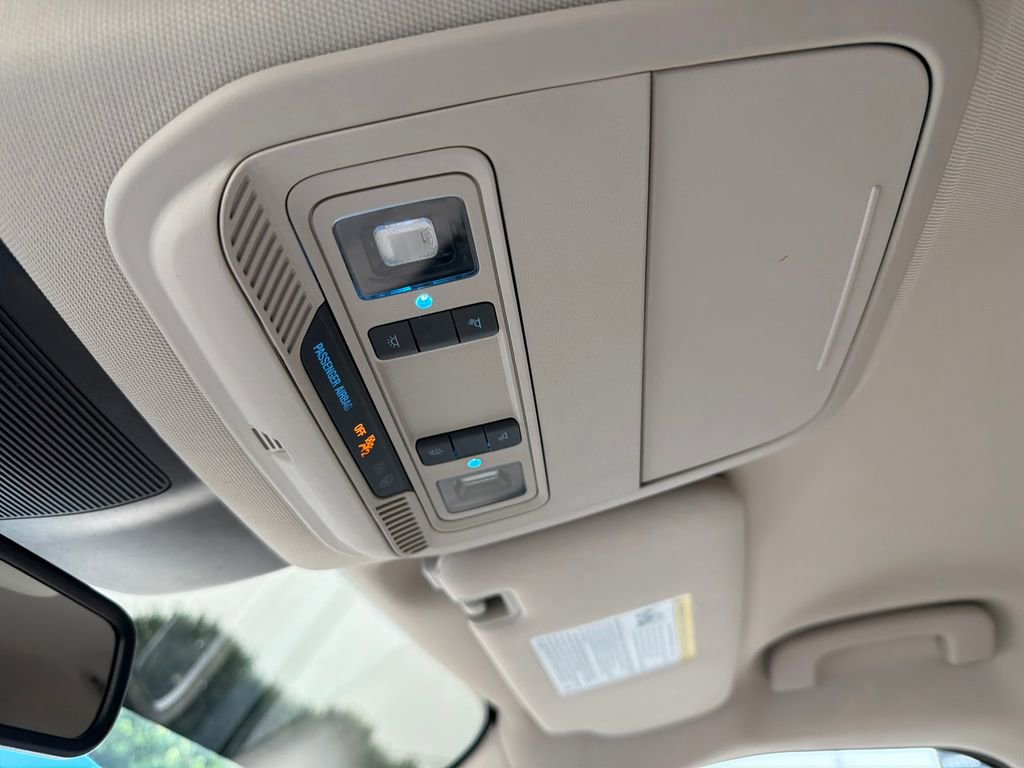 Used 2021 Ford Explorer Limited w/ Equipment Group 301A image 23