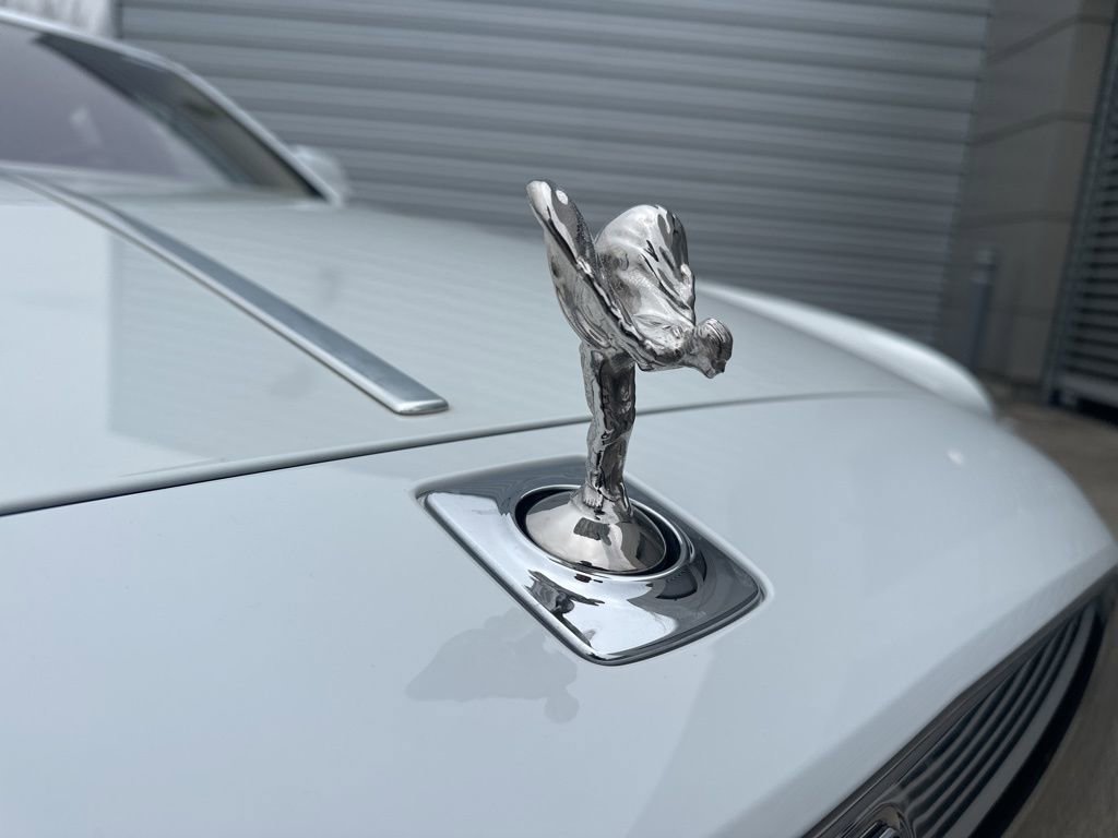Used 2014 Rolls-Royce Ghost image 11