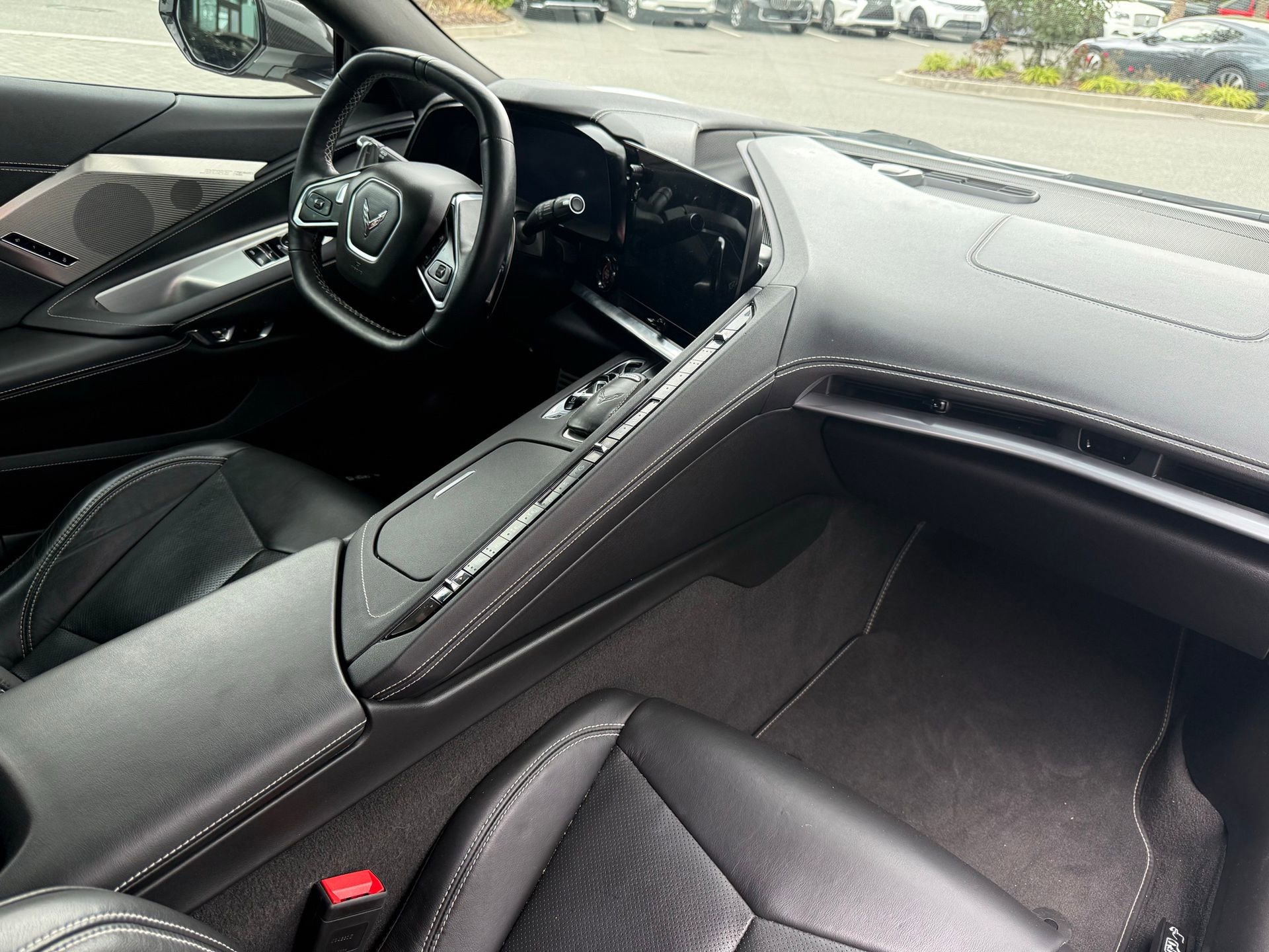 Used 2021 Chevrolet Corvette Stingray Preferred Cpe w/ 2LT image 3