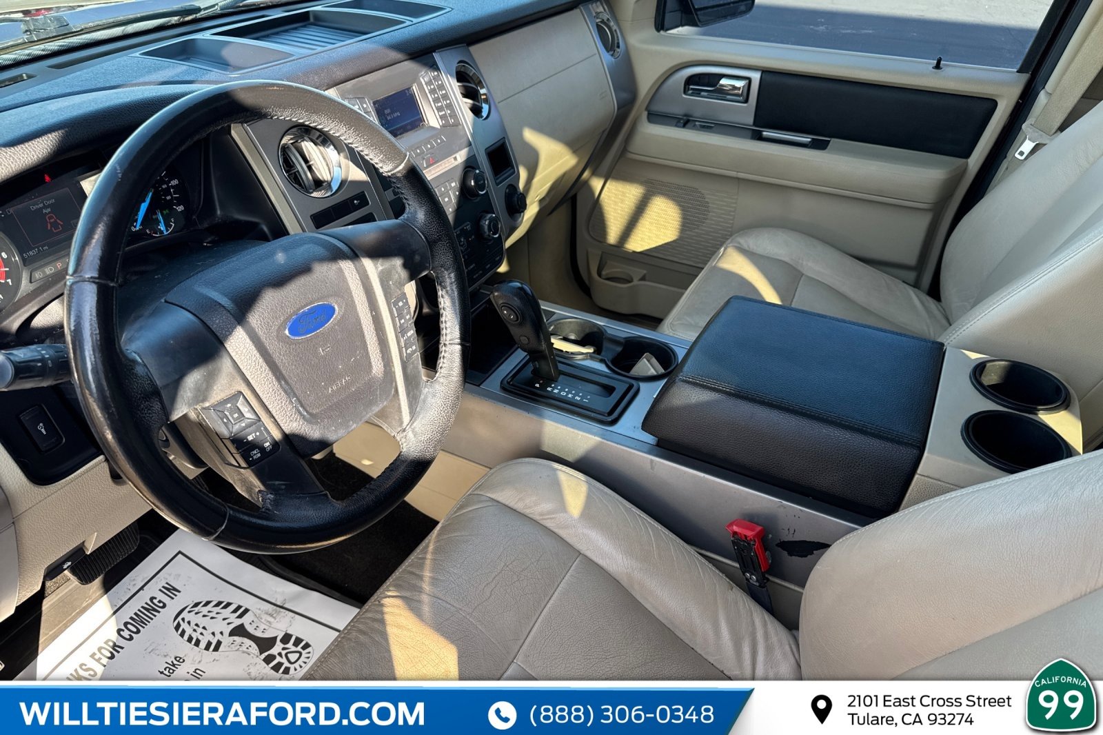 Used 2016 Ford Expedition XLT image 7