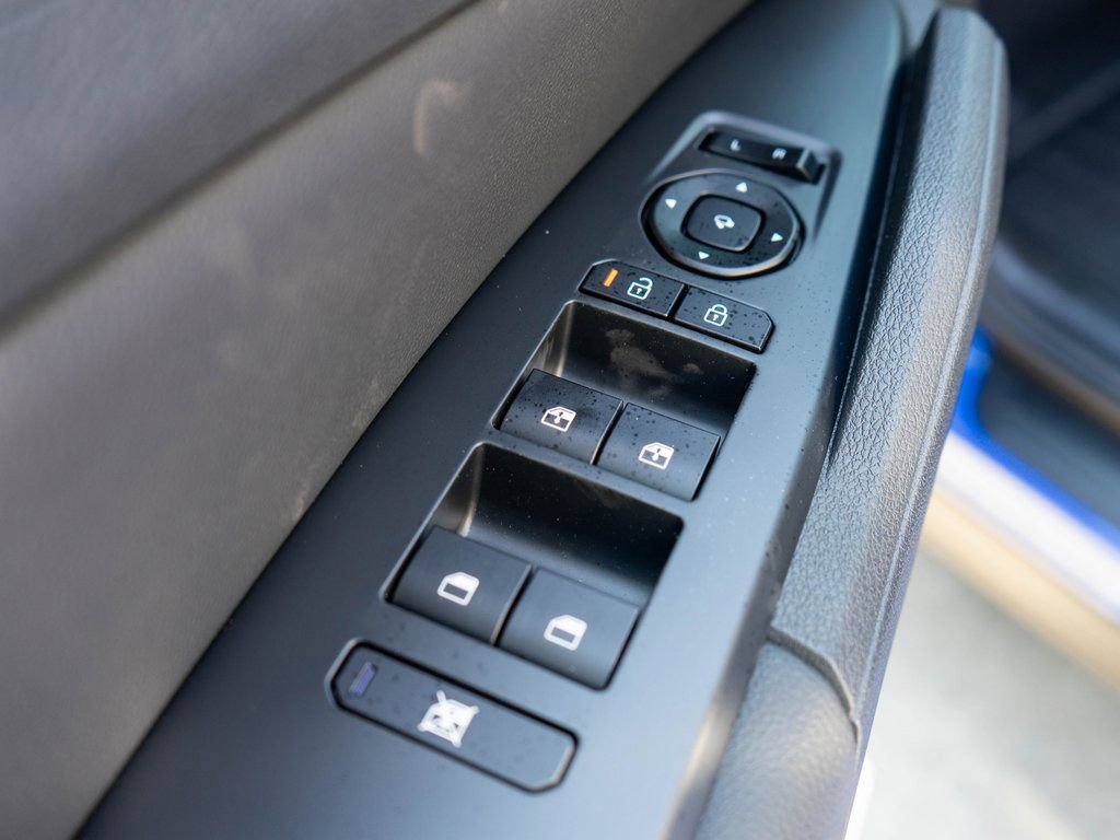 Used 2026 Kia Sportage X-Line w/ X-Line Technology Package image 17