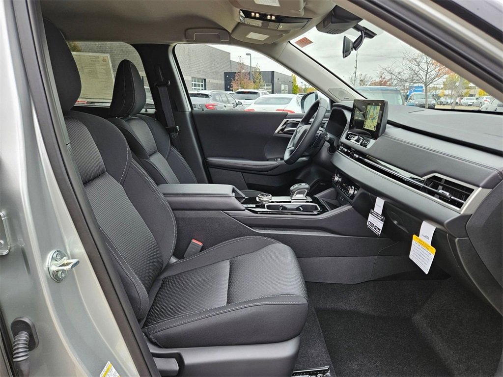 New 2025 Mitsubishi Outlander ES image 30