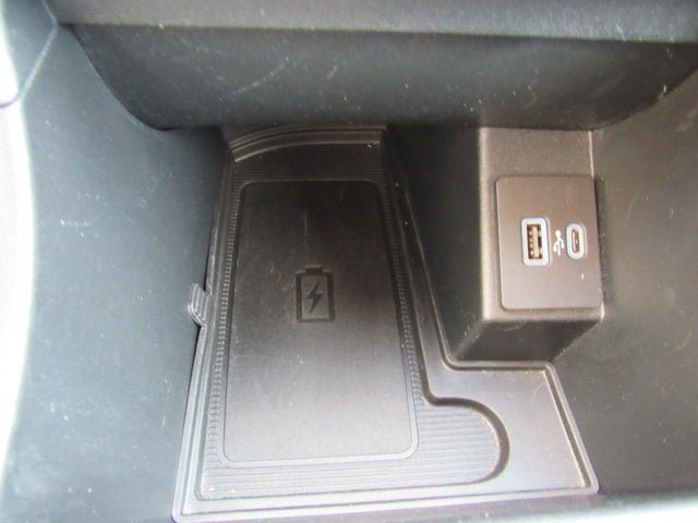 Used 2024 Ford Edge Titanium w/ Equipment Group 301A AWD/4WD image 22