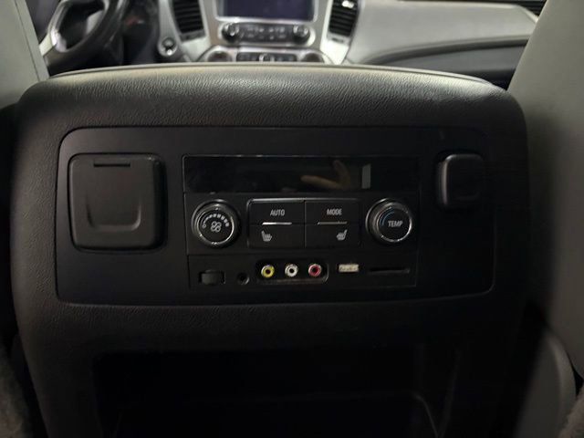 Used 2015 Chevrolet Suburban LT AWD/4WD image 21