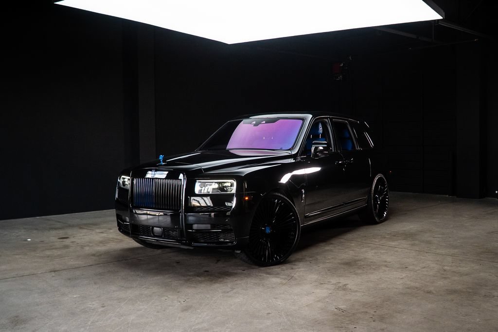 Used 2022 Rolls-Royce Cullinan w/ Cullinan Package AWD/4WD image 57