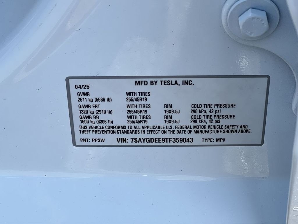 Used 2026 Tesla Model Y Long Range AWD/4WD image 30