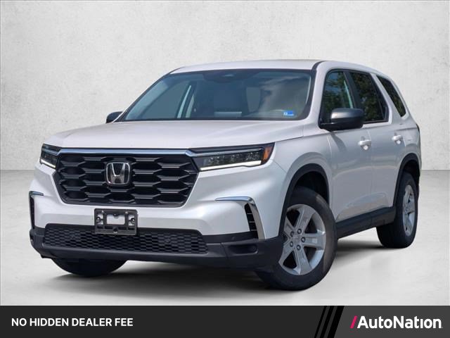 Used 2023 Honda Pilot LX image 1