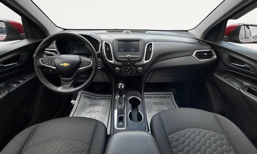 Used 2018 Chevrolet Equinox LT AWD/4WD image 16