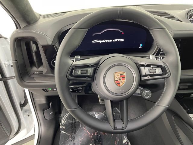 New 2026 Porsche Cayenne GTS image 35