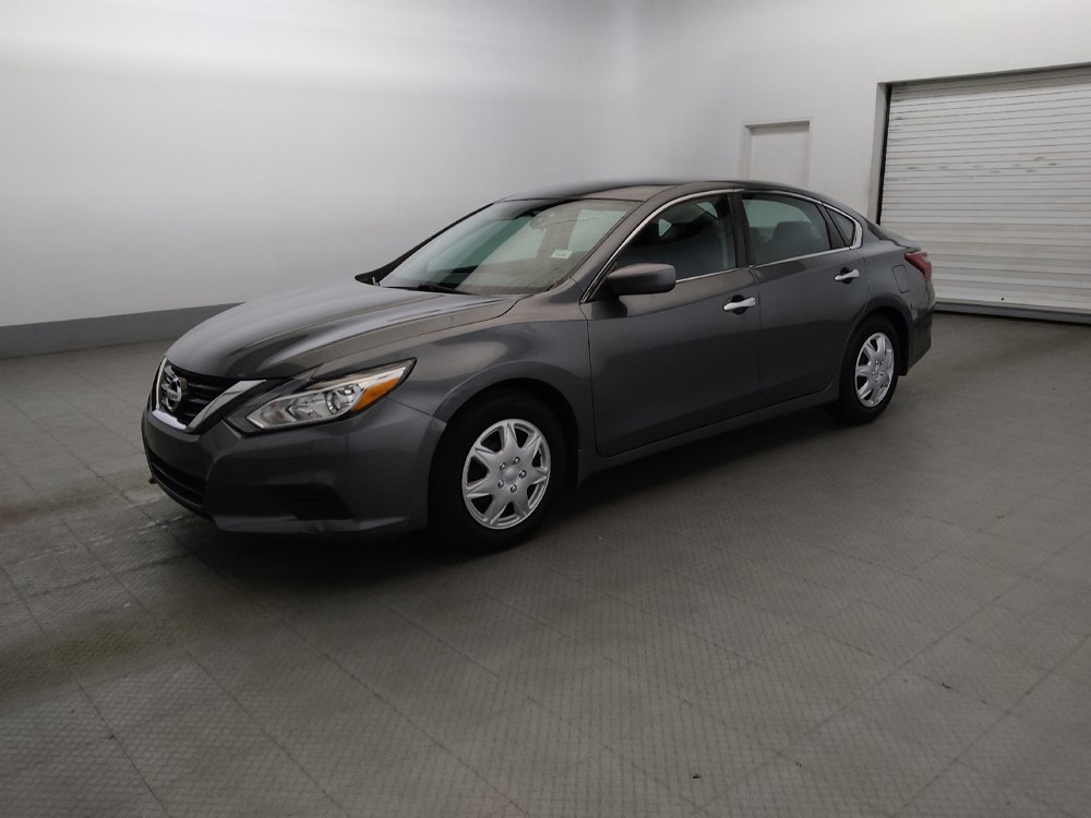Used 2018 Nissan Altima 2.5 S w/ S Convenience Package FWD image 2