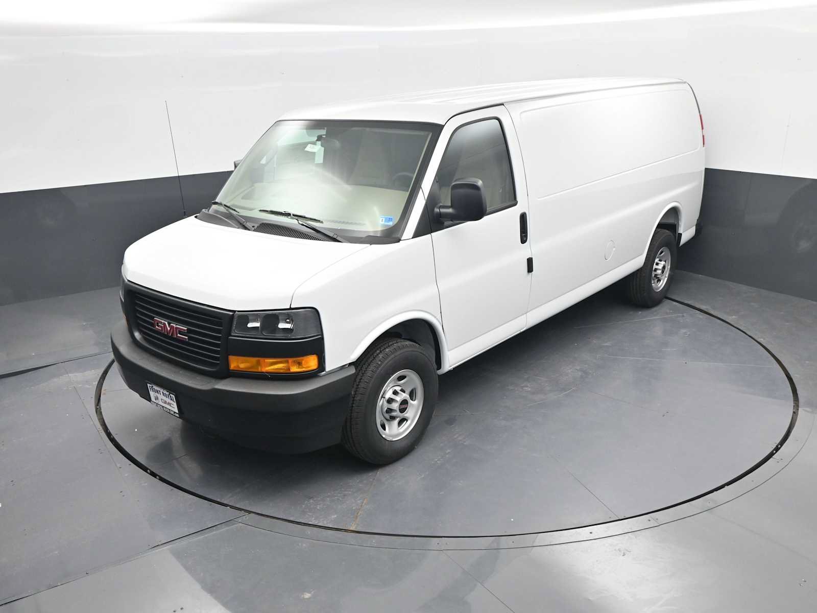 New 2026 GMC Savana 3500 Extended RWD image 25
